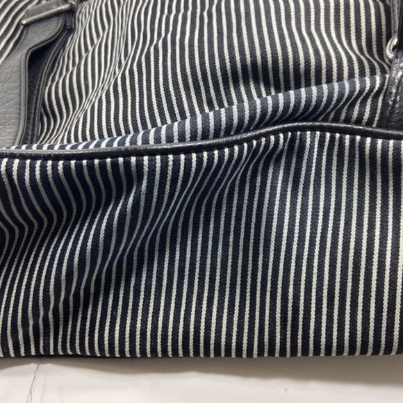 Vans womens hobo backpack Black and white fabric with black leather trim - Picture 13 of 16